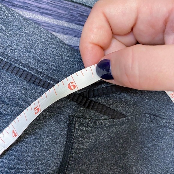 lululemon gray crop frill ruffle legging size 4 - Picture 8 of 11